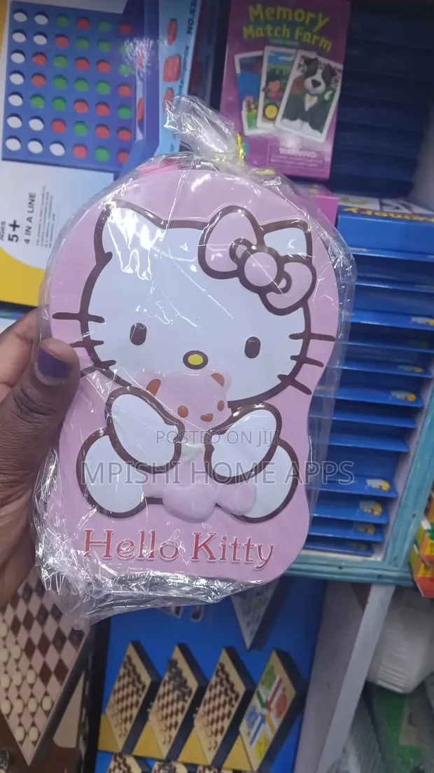 Kifua cha Nguruwe cha Metallic cha Katuni - 1