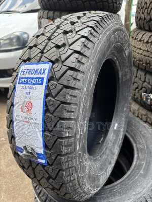 Tairi ya Petromax 215/70R15