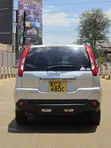 Nissan X-Trail 2013 Nyeusi - 4