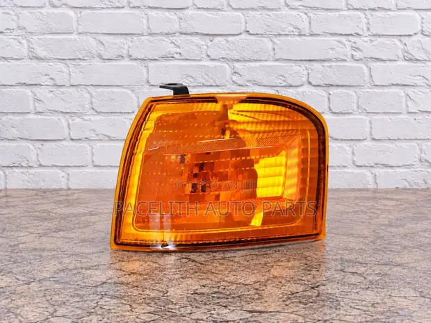 Toyota Carib 1999-2002 Orange Corner Lamp - 1