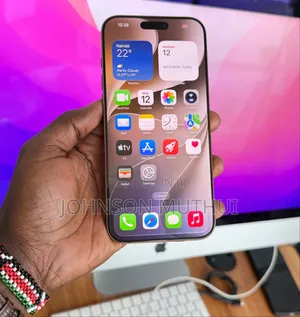 Apple iPhone 16 Pro Max 1TB Gold