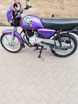 Bajaj Boxer 125 2025 Nyeusi - 4