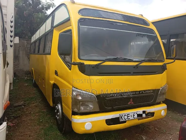 Mitsubishi Fuso Canter 2015 Basi la Shule - 33 Seaters - 1