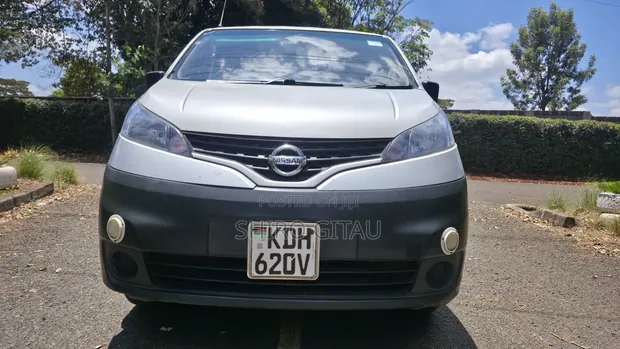 Nissan NV200 2015 Nyeupe - 1