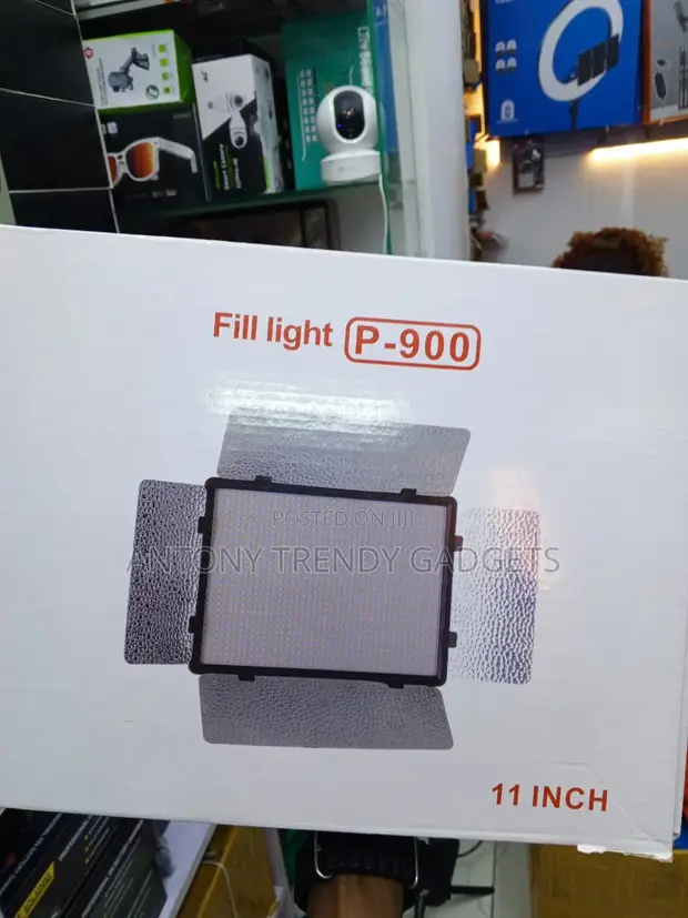 11-Inch LED Video Fill Light Panel P-900 - 1