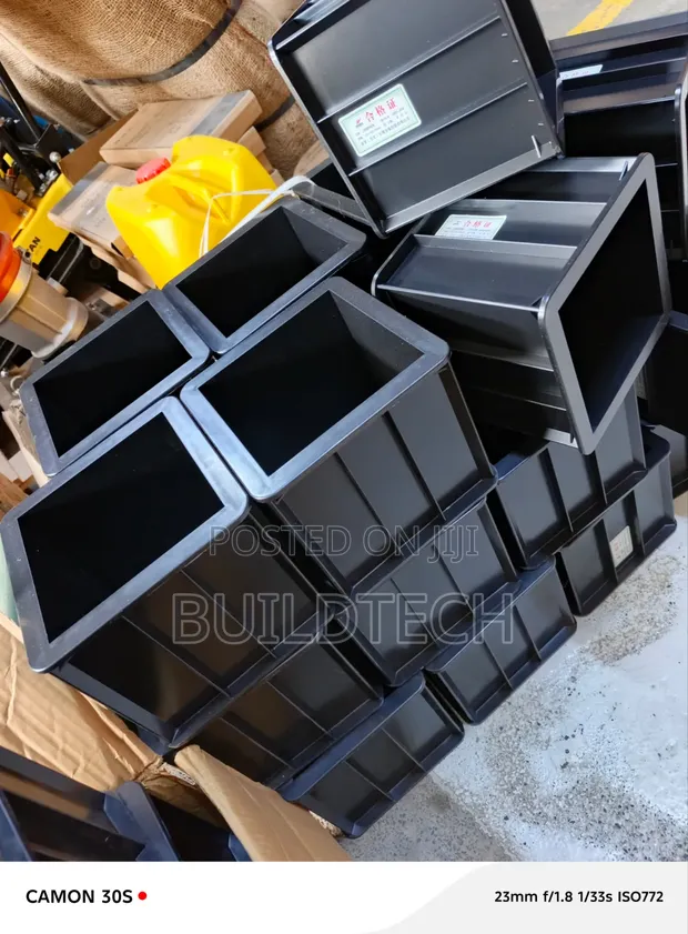 150mm Concrete Cube Moulds - 1