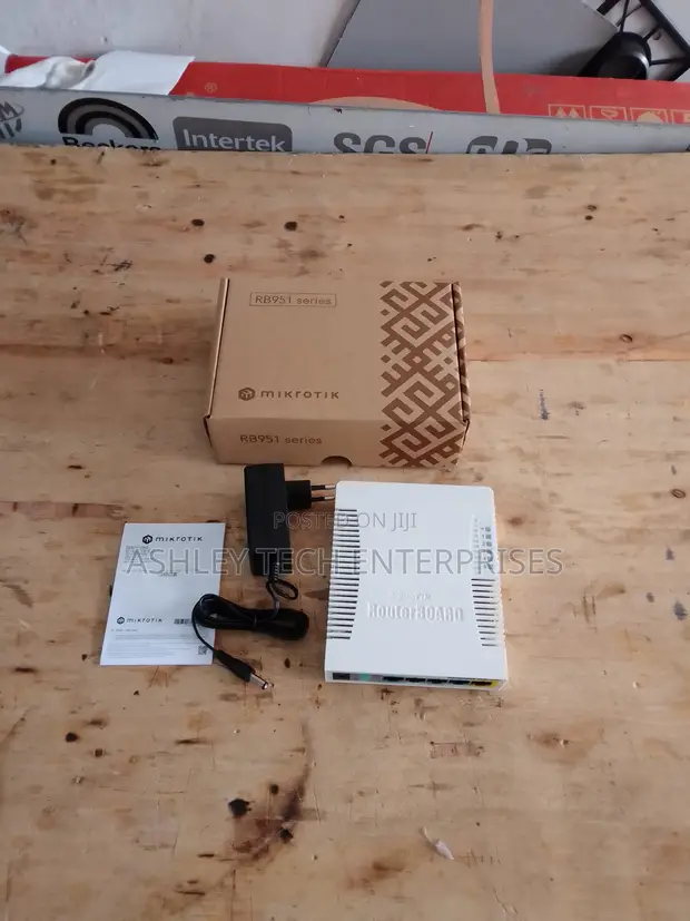 MikroTik RB951 Wireless Router - Mpya Kabisa - 1
