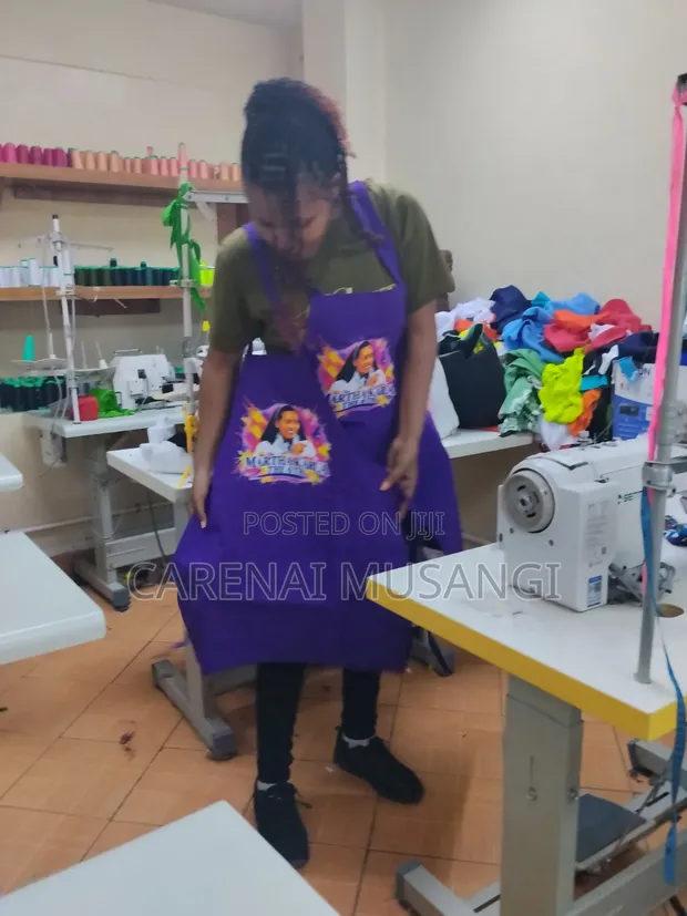 Aprons za Kupiga Kambi Zenye Ubora - 1