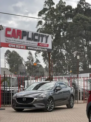 Mazda Atenza 2019 Kijivu