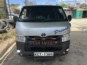 Toyota HiAce 2012 Diesel Automatic