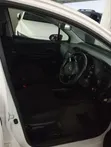 Toyota Vitz 2017 Nyeupe - 4