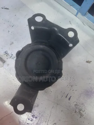 Honda Vezel Engine Mounting (Iliyo tumika)
