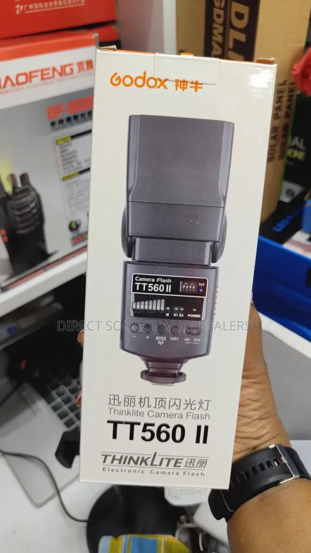 Godox TT520 Professional Camera Flash Speedlight - 1