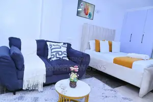 Studio cha Airbnb chenye Samani Kamakis Karibu na Quickmart Bypass