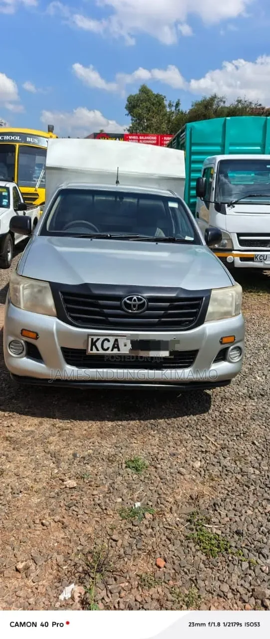 Toyota Hilux 2014 Single Cabin - 1