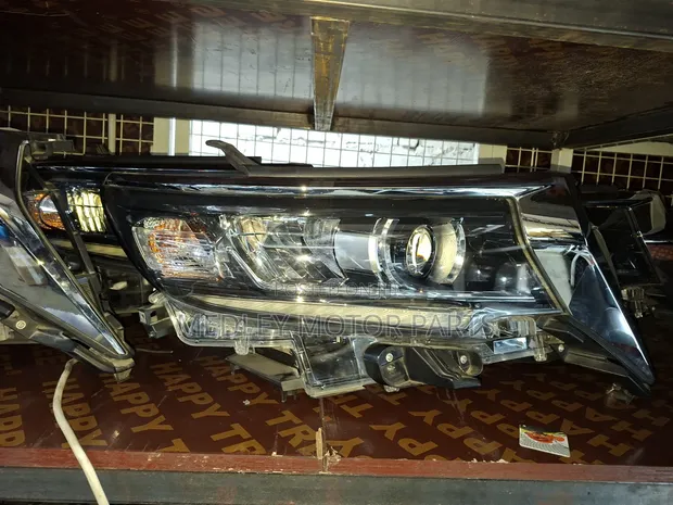 Landcruiser Prado Mfululizo wa J165 Mwanga wa Kichwa - 1