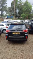 Subaru Outback 2012 Nyeusi - 2