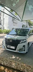 Toyota Alphard 2.5 Petrol AWD 2016 - 2