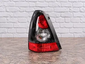 Depo Smoked Tail Lamp kwa Subaru Forester SG5 (2006-2008)