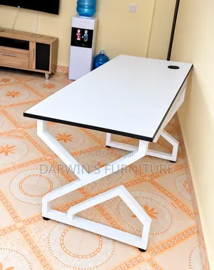 Boss Office Products Executive Computer Desk - White