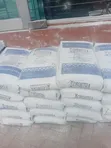 Cement Nyeupe Ubora wa Juu 40kg (52.5N) kwa Vigae na Kuta - 1