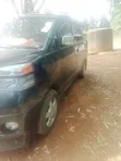 Toyota Voxy 2005 Blue - 3