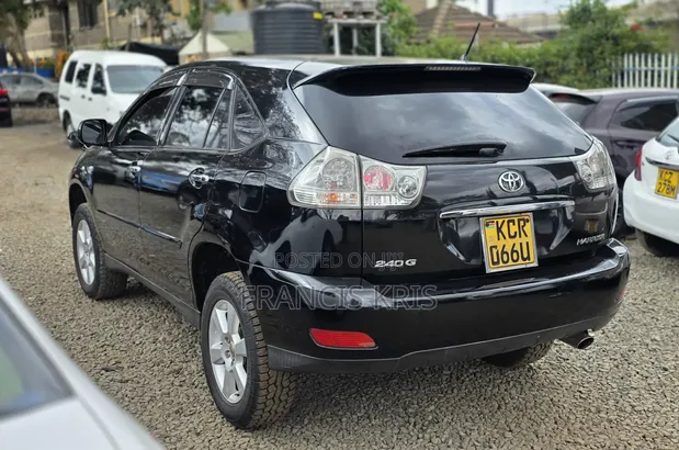 Toyota Harrier 2011 - 1