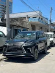 Lexus LX 570 (Viti 5) AWD 2019 - Nyeusi Matt - 2