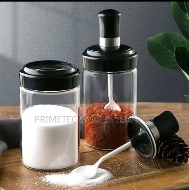 200ml Spice Jar with Airtight Lid and Spoon - 1