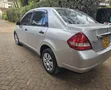 Nissan Tiida 2008 Silver - 2