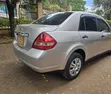 Nissan Tiida 2008 Silver - 3