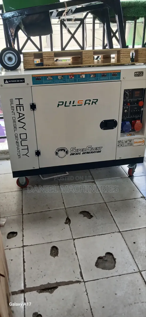 Pulsar Jenereta Kimya ya Dizeli 24.5 KVA / 25.0 KVA, 3-Phase - 1
