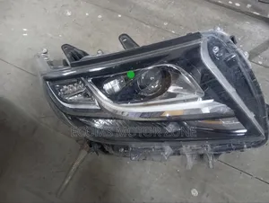 Toyota Alphard 2016 Headlight