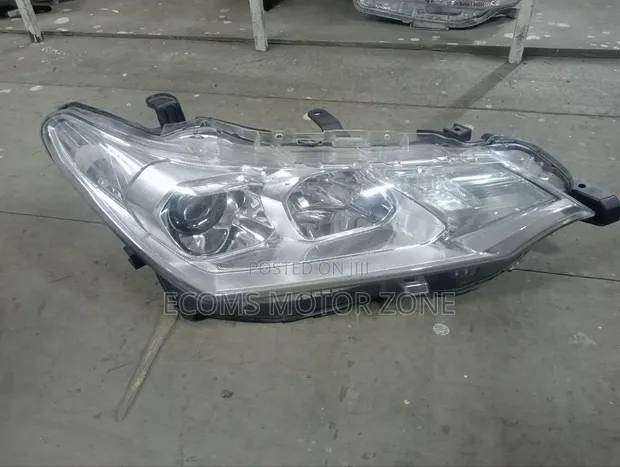 Toyota Fielder 2015 Headlight - 1
