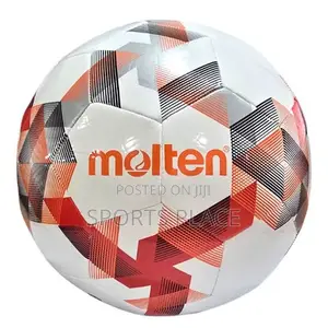 Molten Ultimate Mpira wa Kandanda