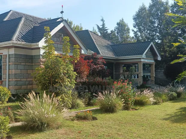 Furnished 4-Bedroom Bungalow in Kinamba, Naivasha for Sale - 1