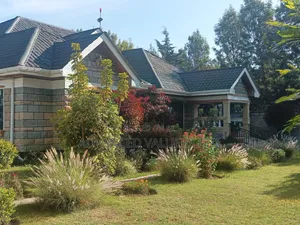 Bungalow ya Vyumba 4 Iliyo na Samani Kinamba, Naivasha kwa Uuzaji