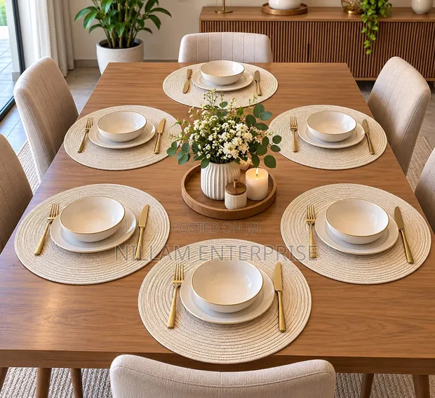 6pcs Elegant Round Woven Placemats - 1