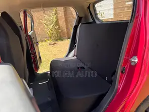 Daihatsu Mira 2019 Nyekundu