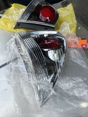 Taa za Nyuma za Toyota Altezza Mpya Kabisa