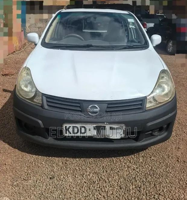 Nissan Advan 2014 Nyeupe - 1