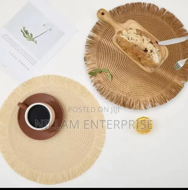 6pcs Round High-Quality Woven Table Mats - 1