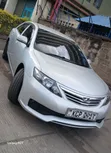 Toyota Allion 2010 Nyeupe - 3