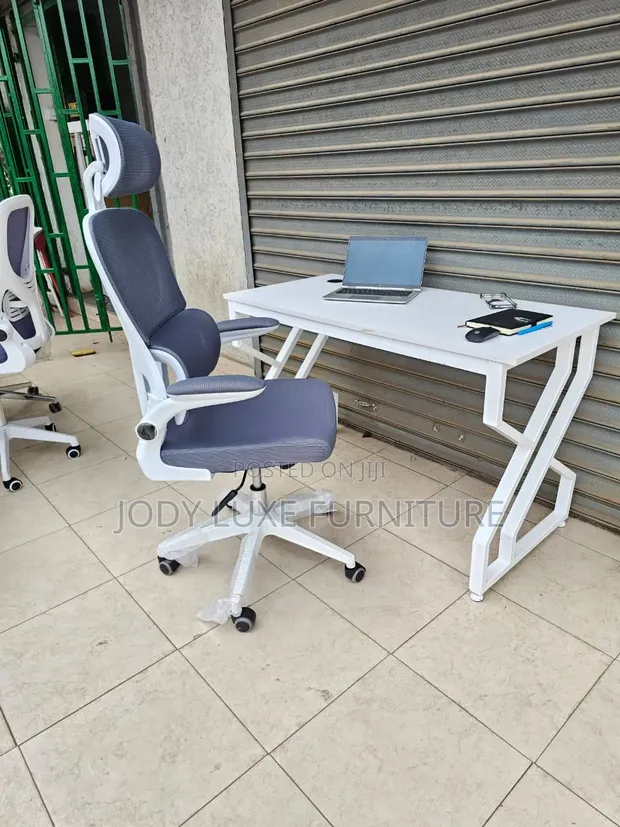 Kiti cha Ofisi cha Ergonomic na Dawati Mpya - 1