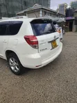 Toyota Vanguard 2012 Nyeupe - 2