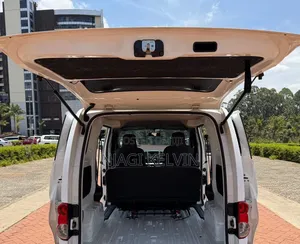 Nissan NV200 2018 Van ya Mizigo