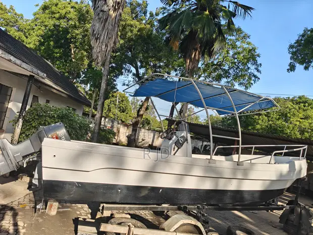 Boti ya 8m ya Uvuvi/Kusafiri na Yamaha Outboard ya 115 HP - 1