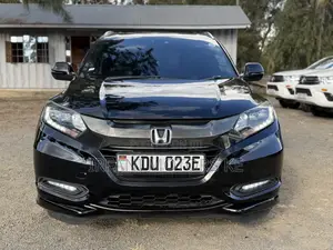 Honda Vezel 1.5 Hybrid RS 2018 Black