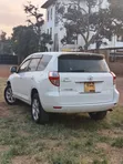 Toyota Vanguard 2010 Nyeupe - 3