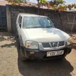 Nissan Hardbody DoubleCab 2008 Nyeupe - 4